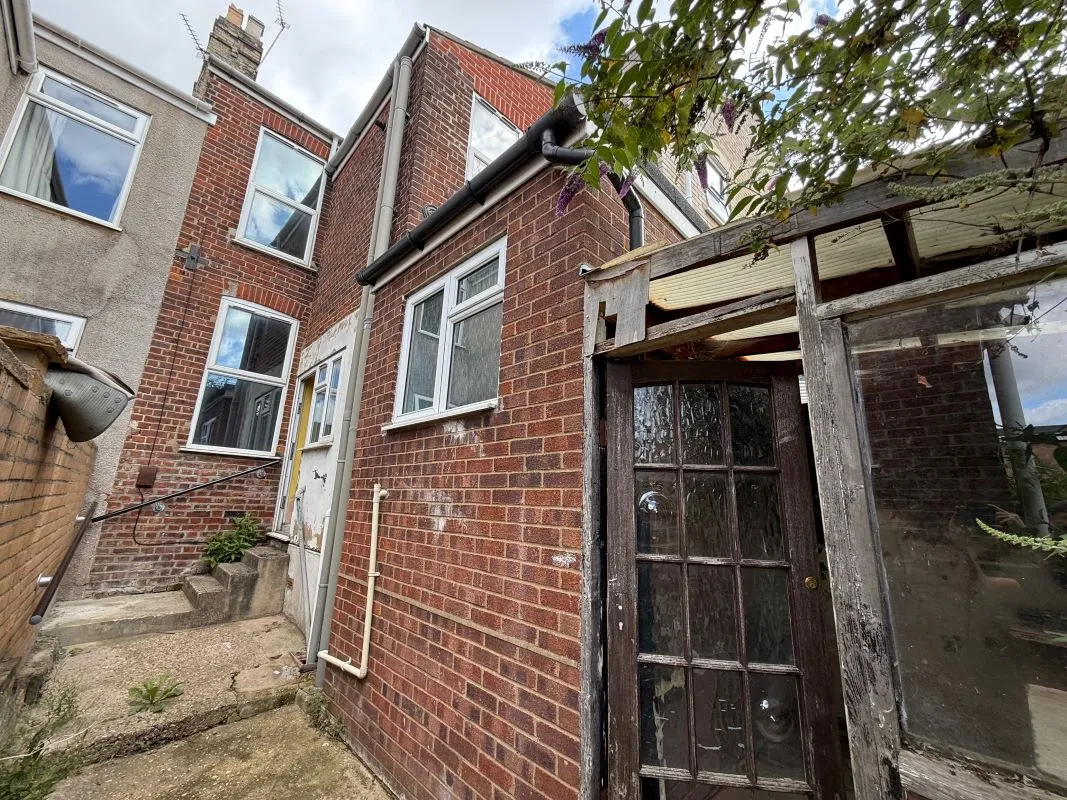 Churchill Road, Norwich, Norfolk, NR3 4PX - Online Auctions