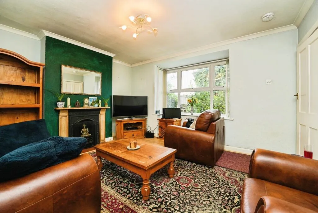 3 bed Semi-Detached