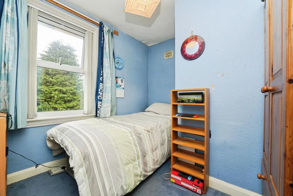 3 bed Semi-Detached