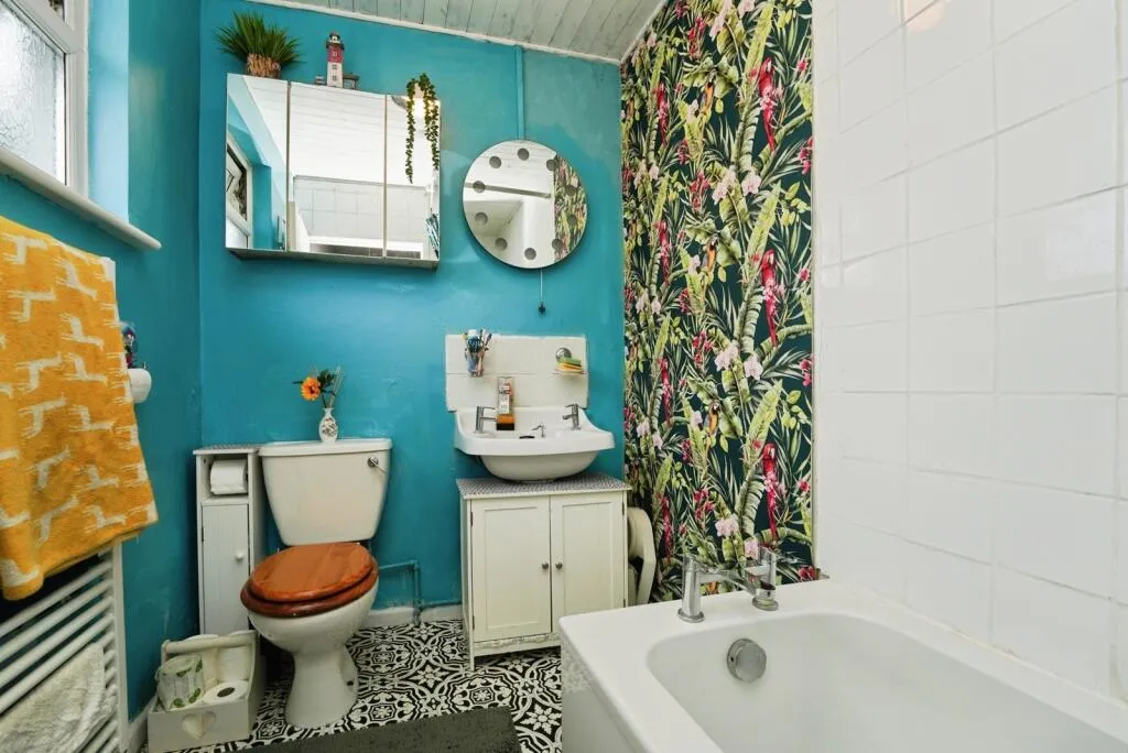 3 bed Semi-Detached