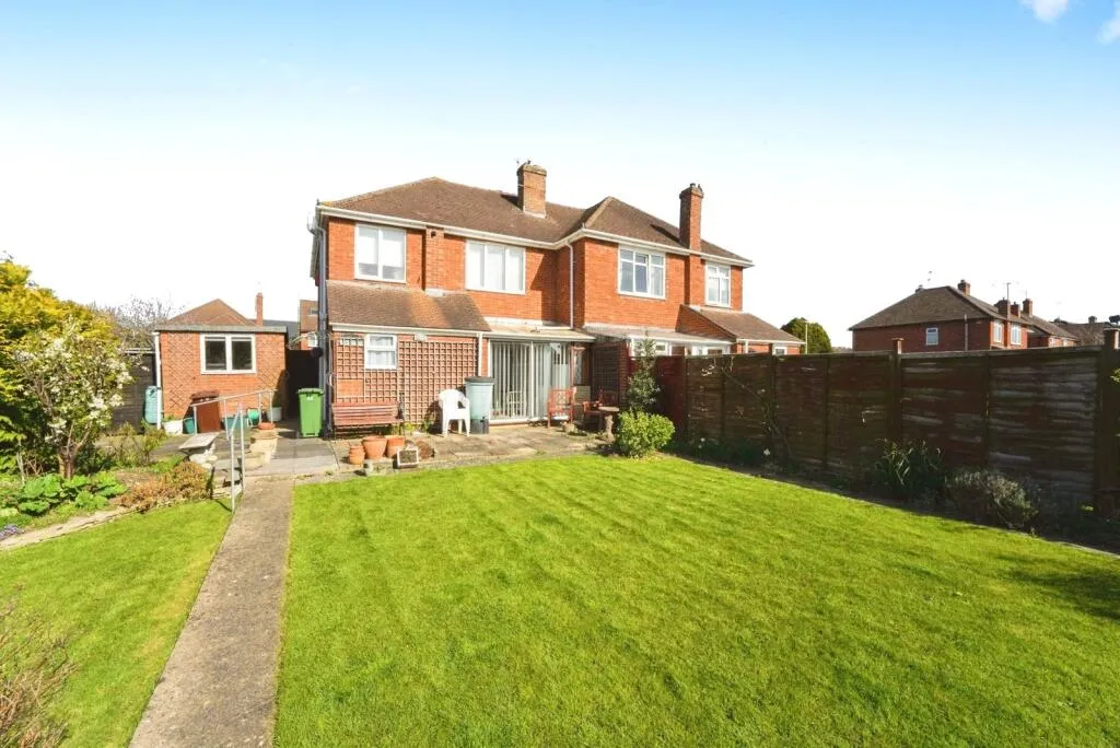 3 bed Semi-Detached