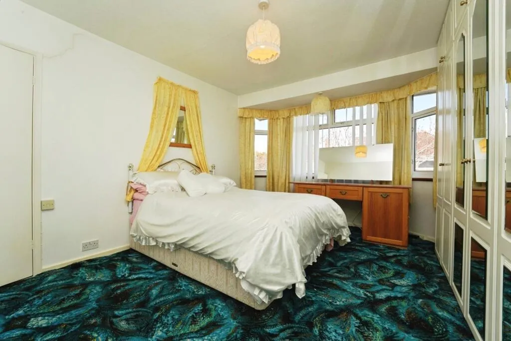 3 bed Semi-Detached