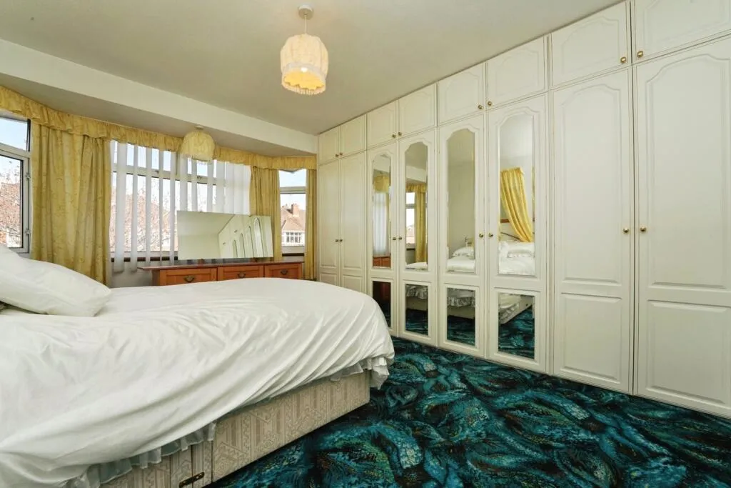 3 bed Semi-Detached