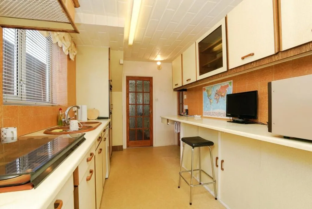 3 bed Semi-Detached