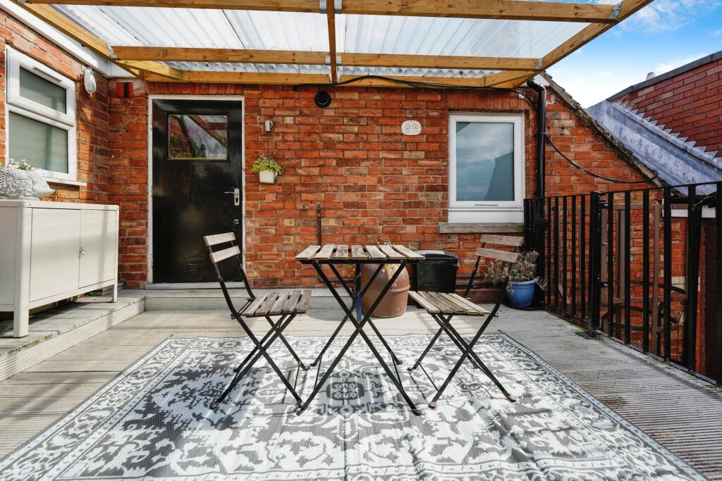 1 bed Apartment