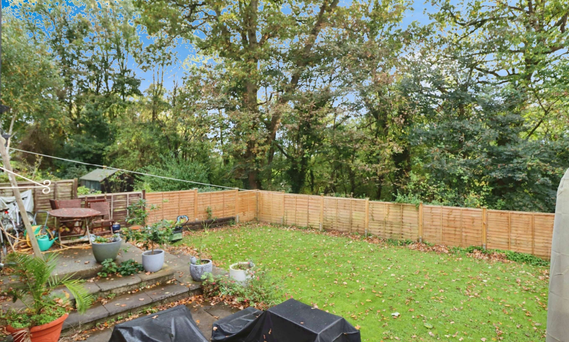 3 bed Semi-Detached