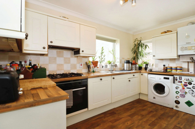3 bed Semi-Detached