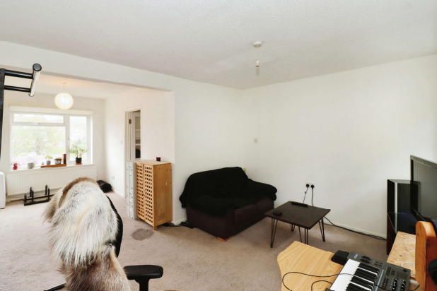 3 bed Semi-Detached