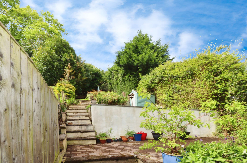 3 bed Semi-Detached