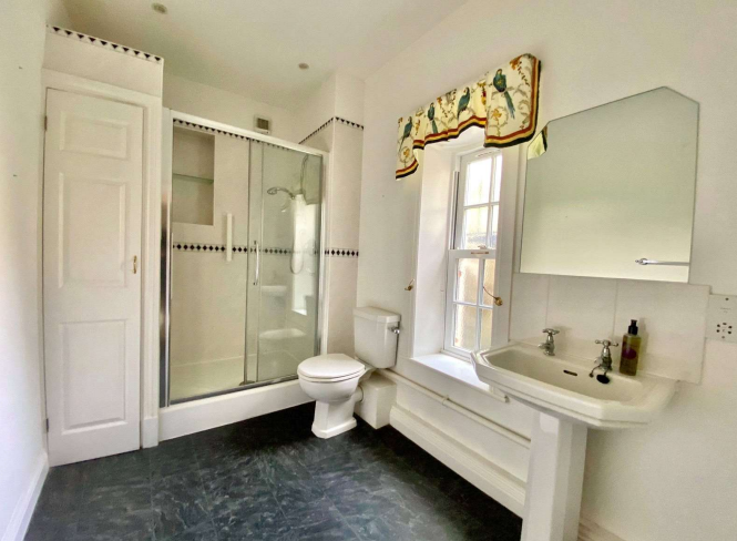 1 bed Retirement Property