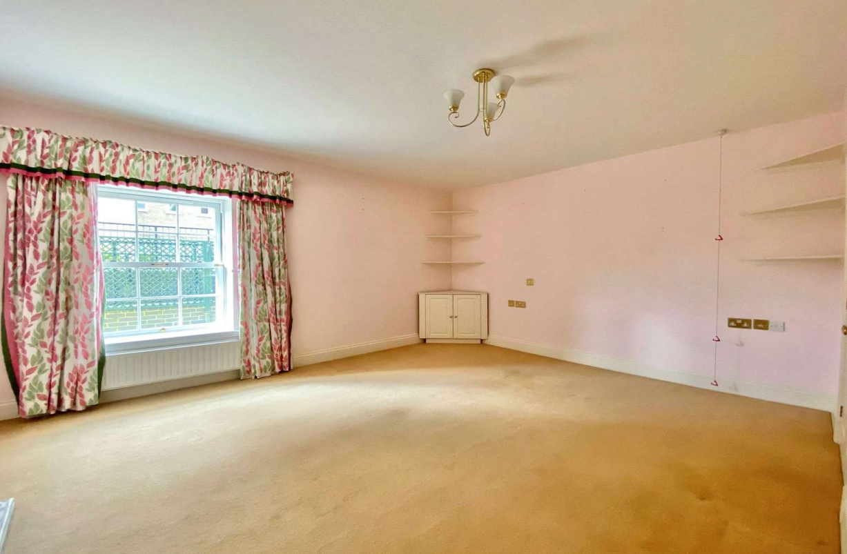 1 bed Retirement Property