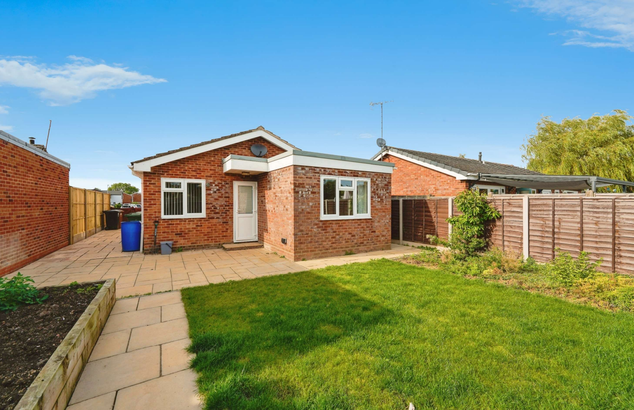 4 bed Bungalow