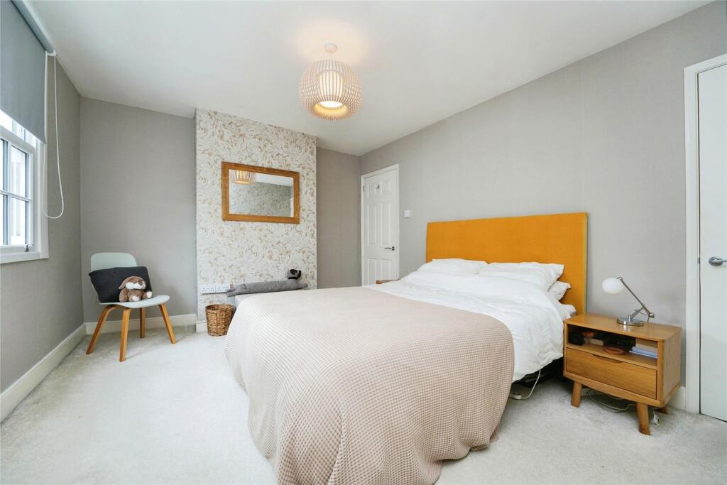 2 bed Terraced