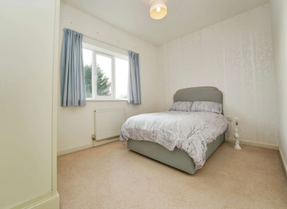 4 bed Detached