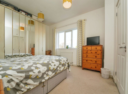 4 bed Detached