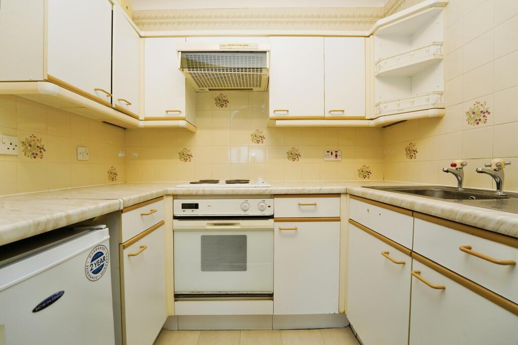 1 bed Retirement Property