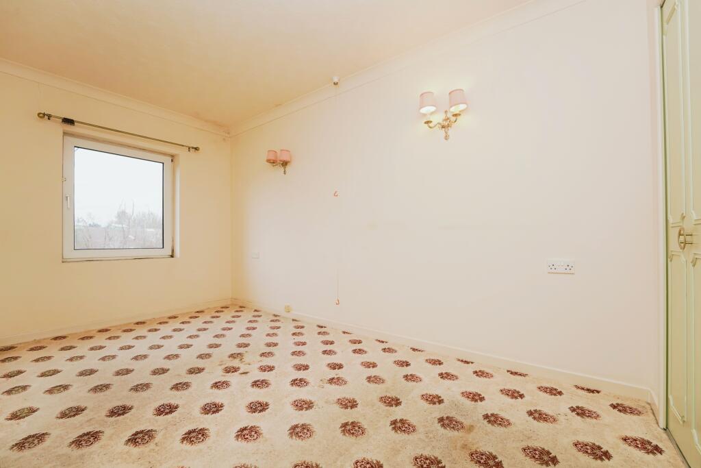 1 bed Retirement Property