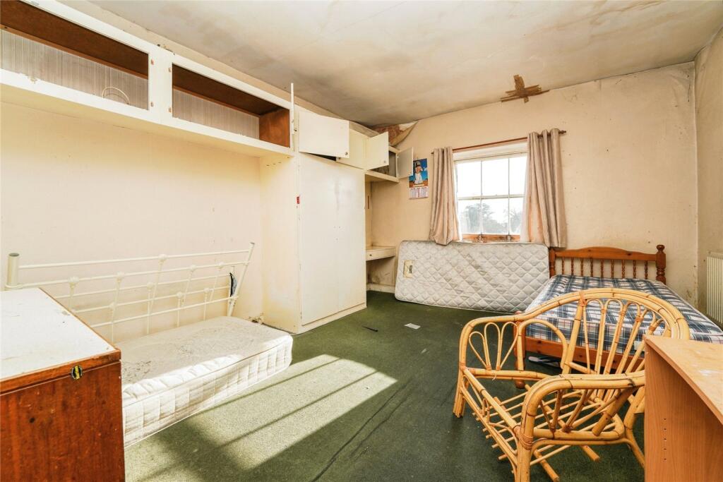 4 bed Duplex