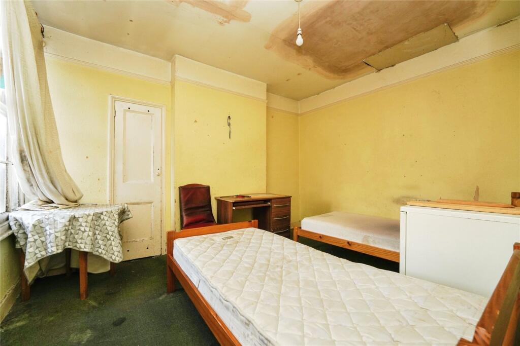 4 bed Duplex