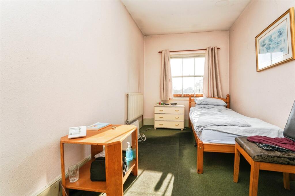 4 bed Duplex