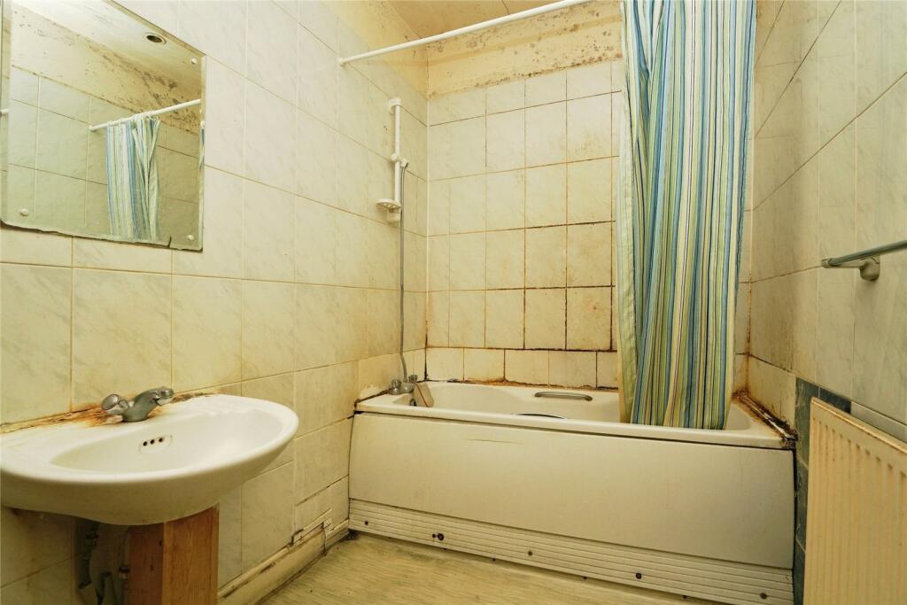 4 bed Duplex