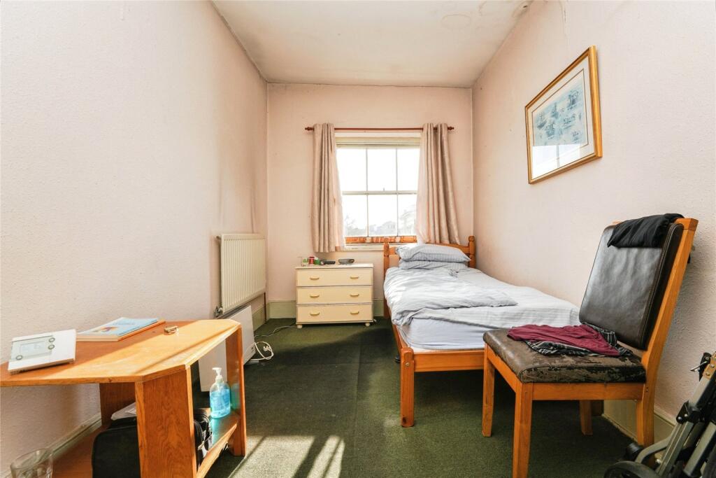 4 bed Duplex