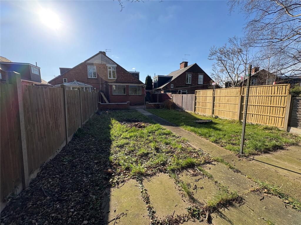 3 bed Semi-Detached