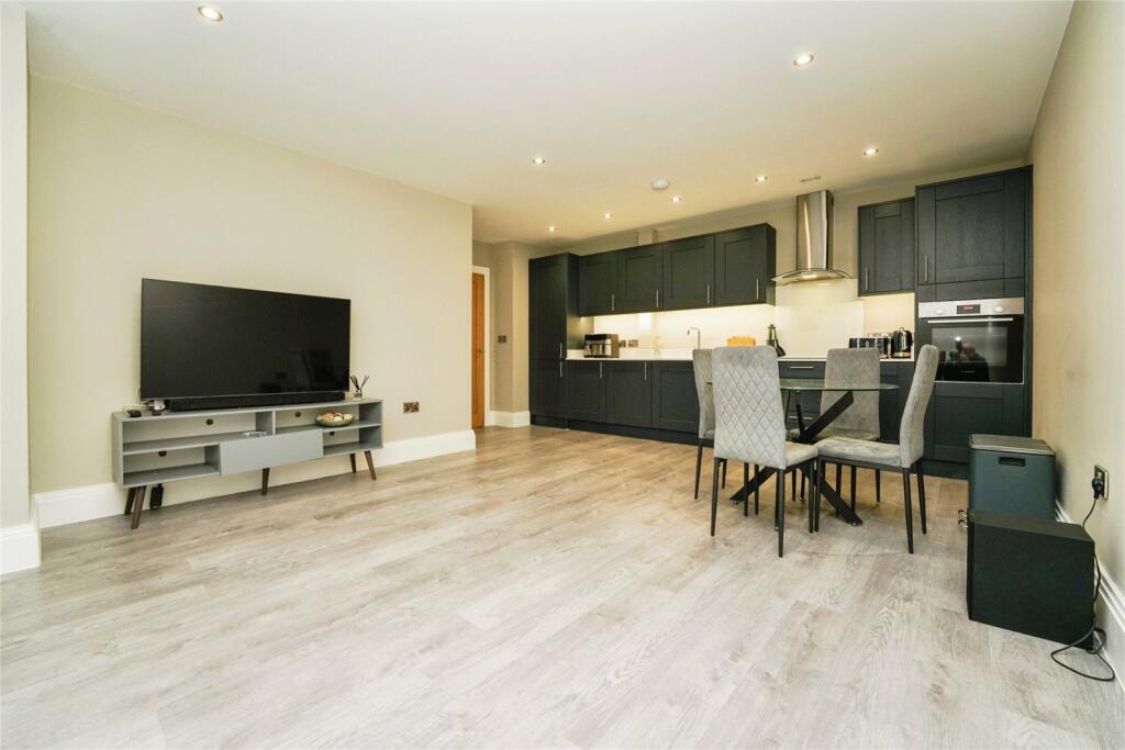 2 bed Apartment