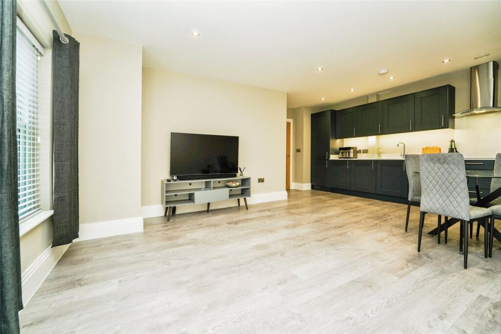 2 bed Apartment