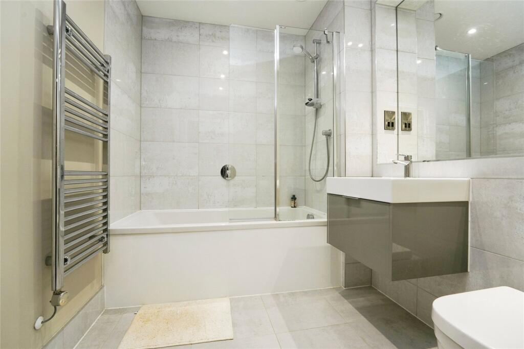 2 bed Apartment