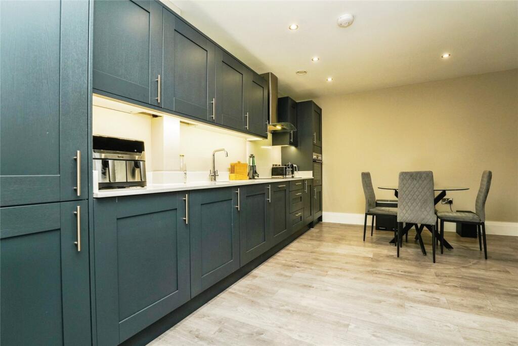2 bed Apartment