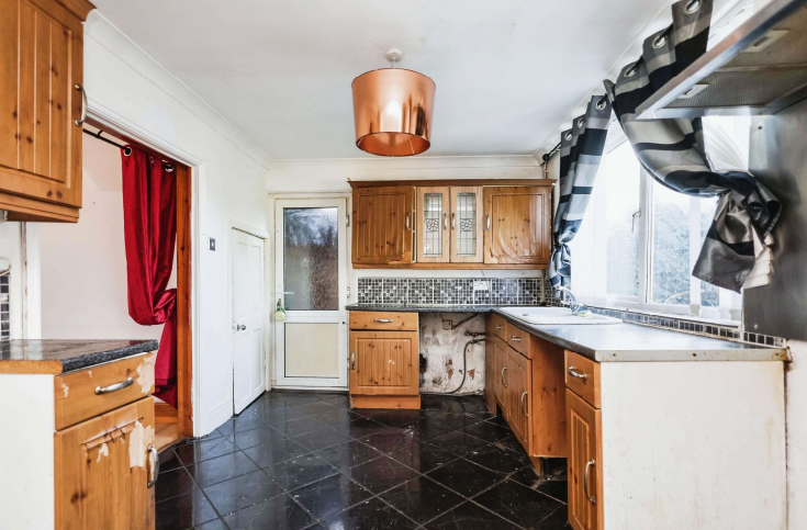 3 bed Semi-Detached