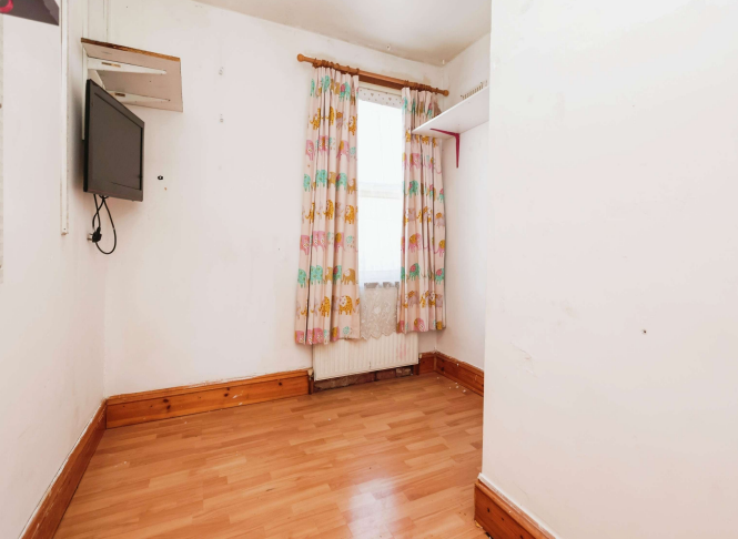 3 bed Semi-Detached