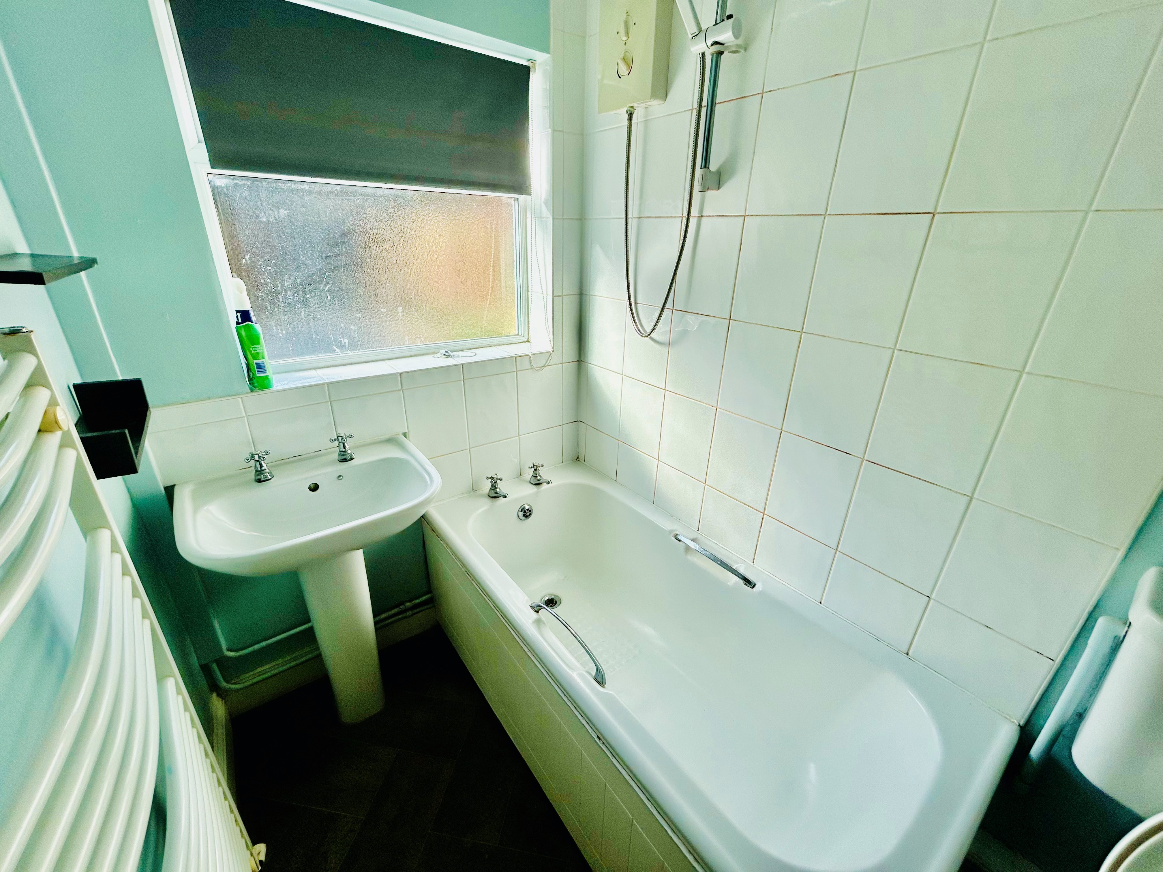 2 bed Semi-Detached