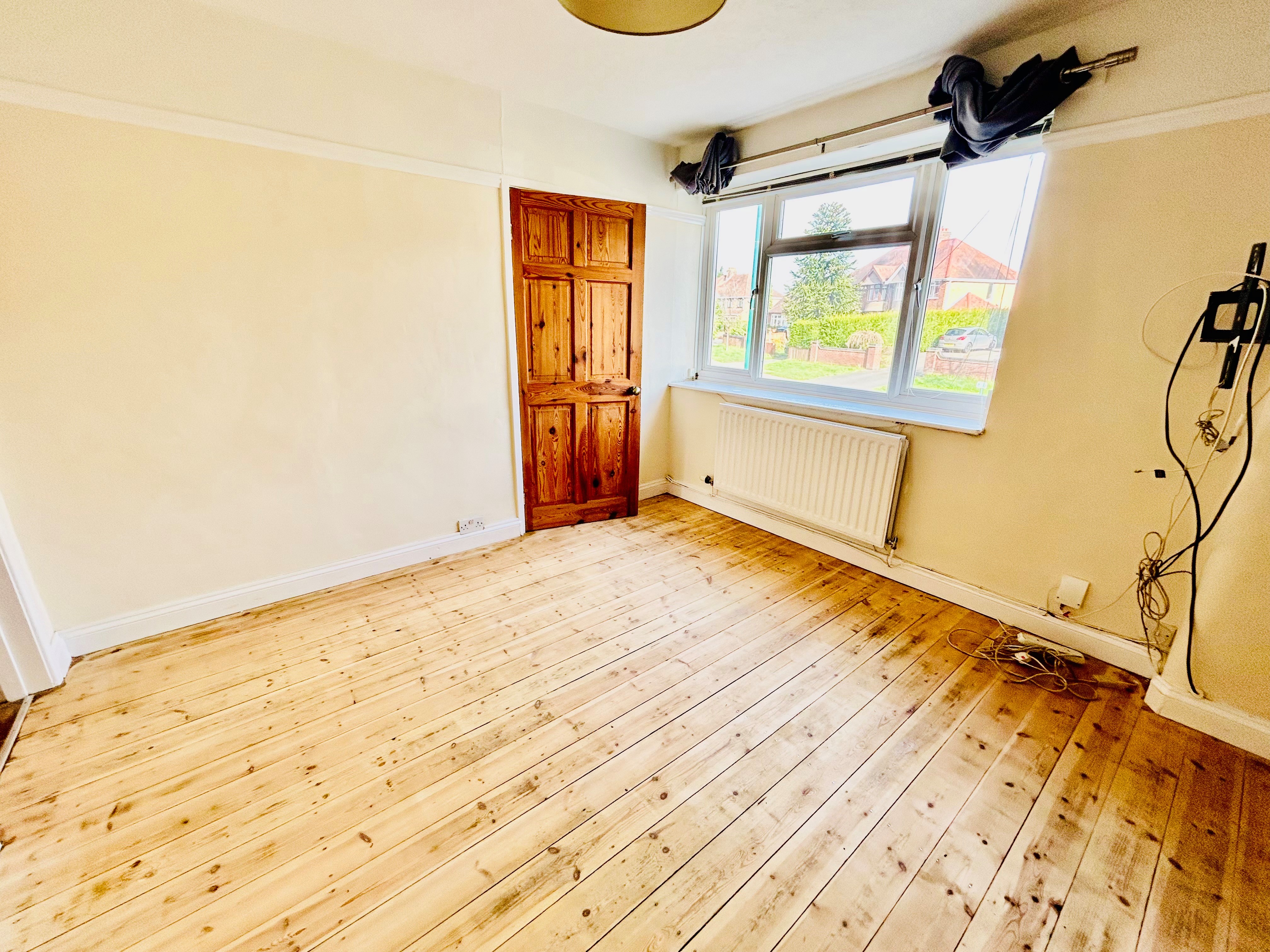 2 bed Semi-Detached