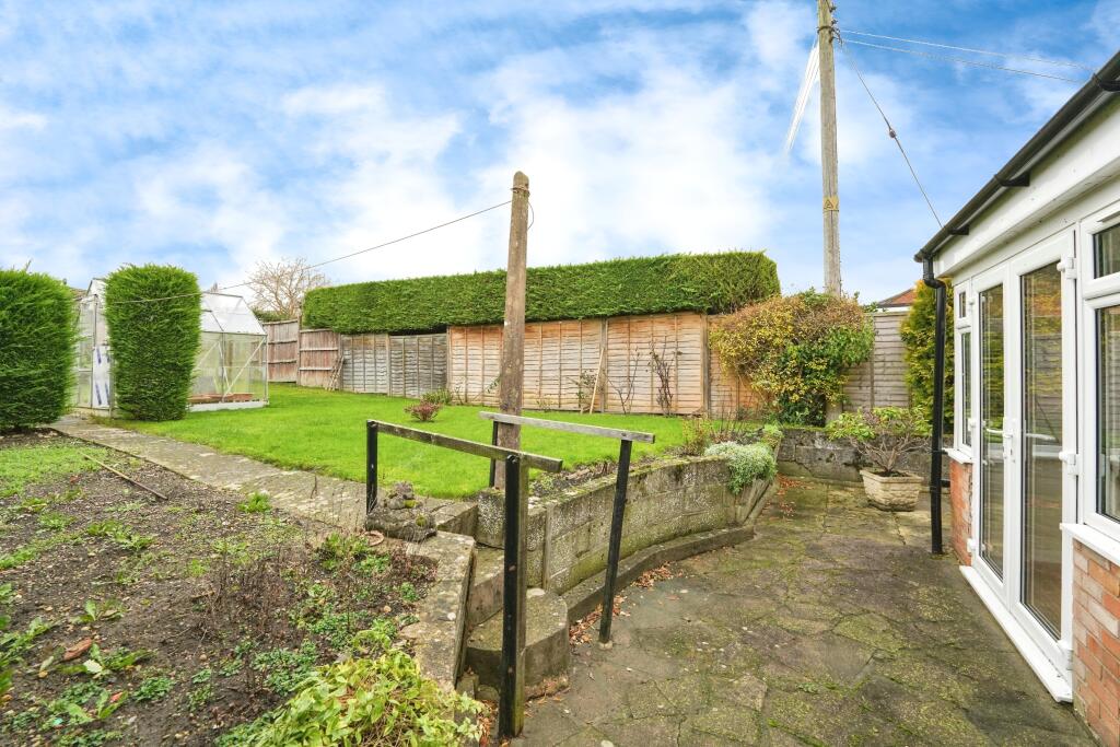2 bed Bungalow