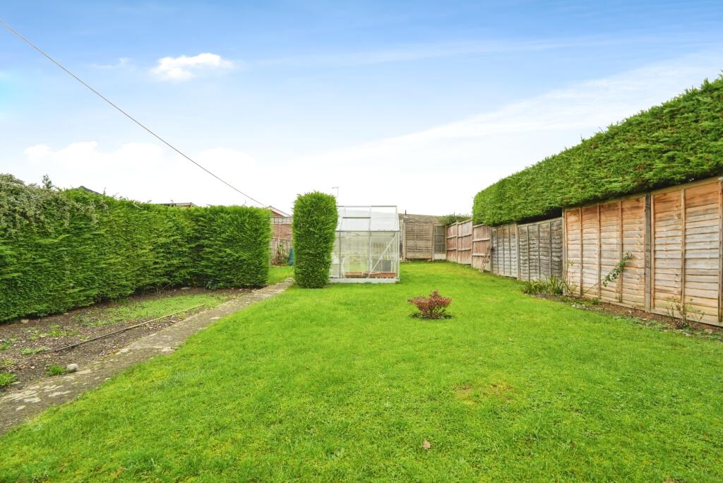 2 bed Bungalow