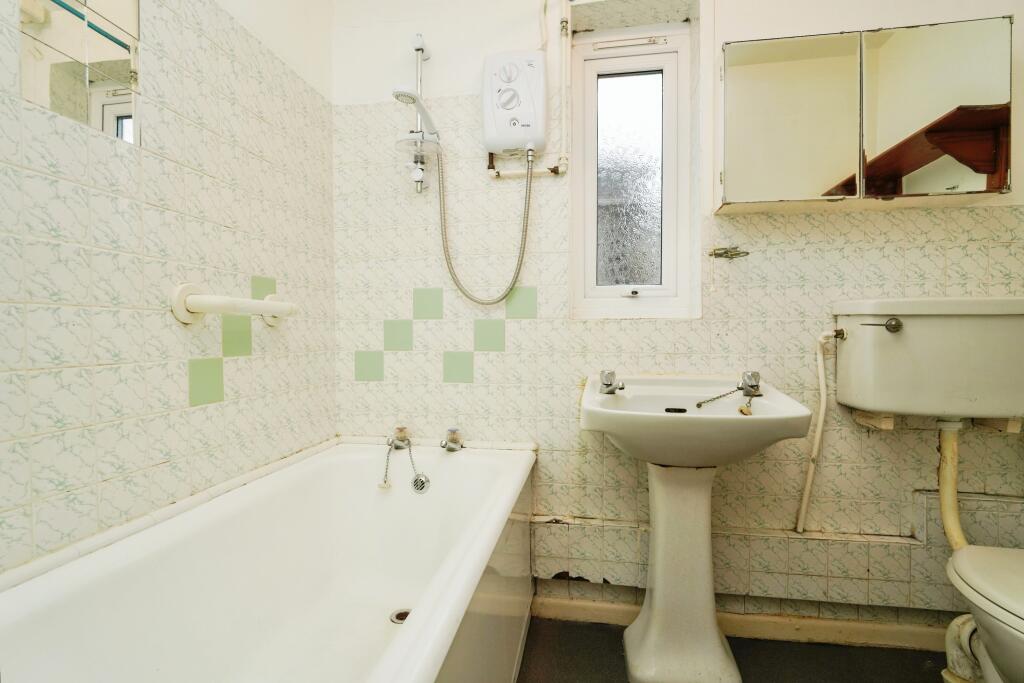 2 bed Bungalow