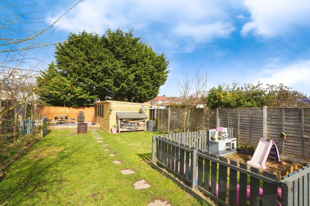 3 bed Semi-Detached