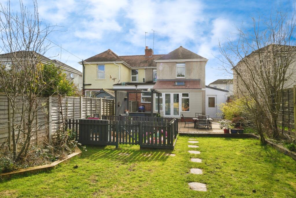 3 bed Semi-Detached