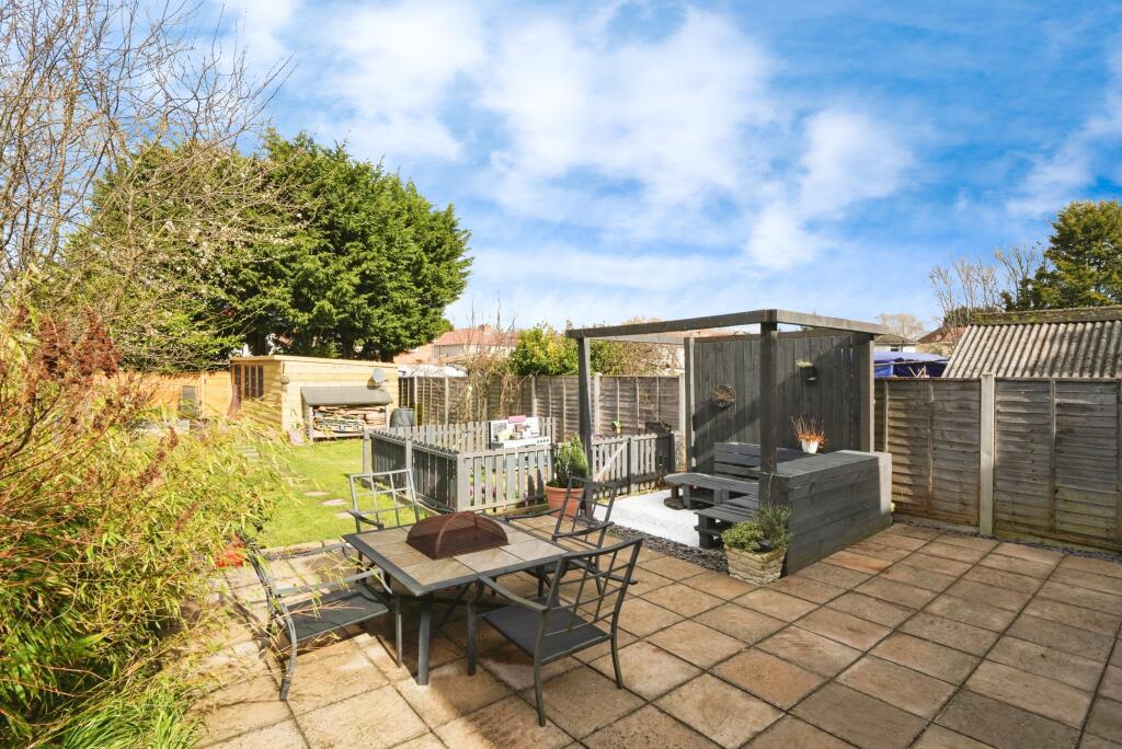 3 bed Semi-Detached