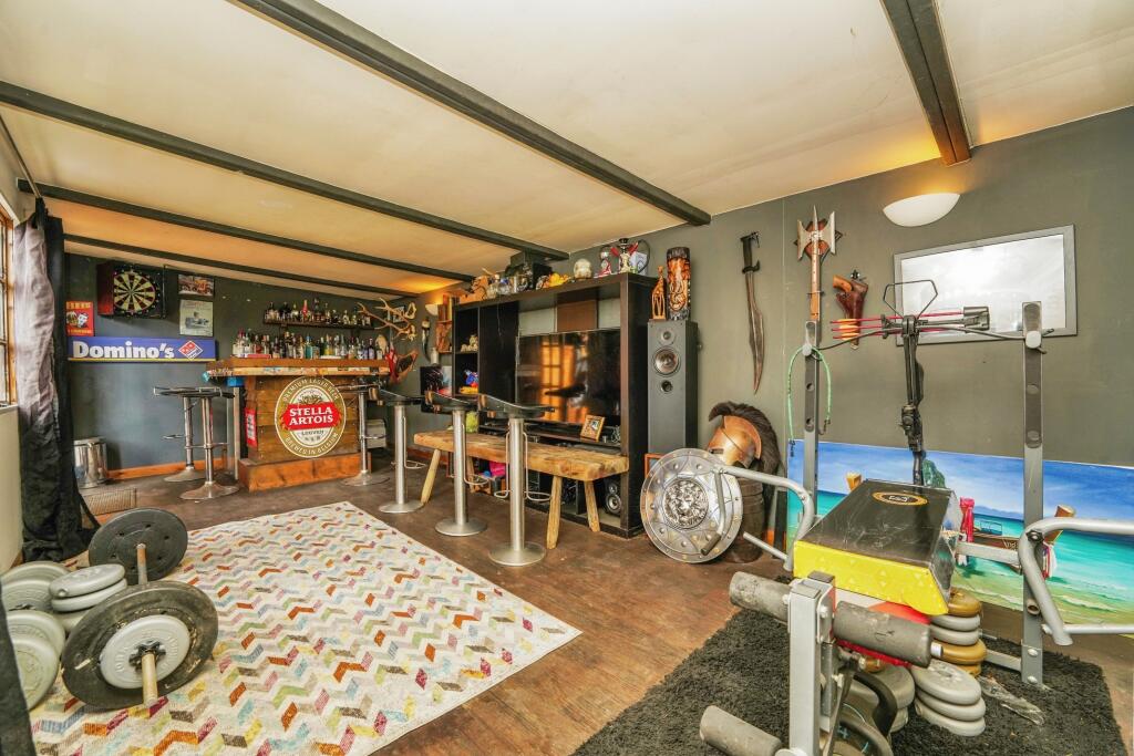 3 bed Semi-Detached