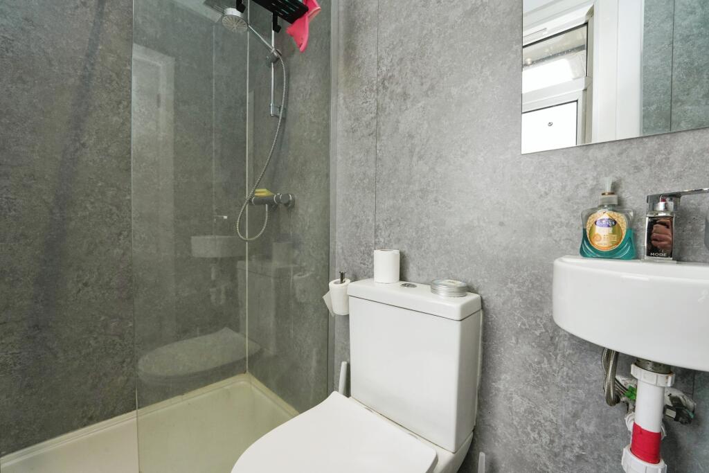 3 bed Semi-Detached