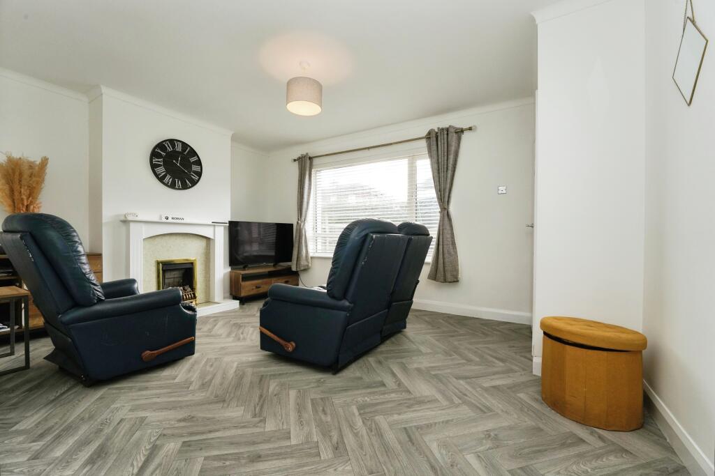 3 bed Semi-Detached