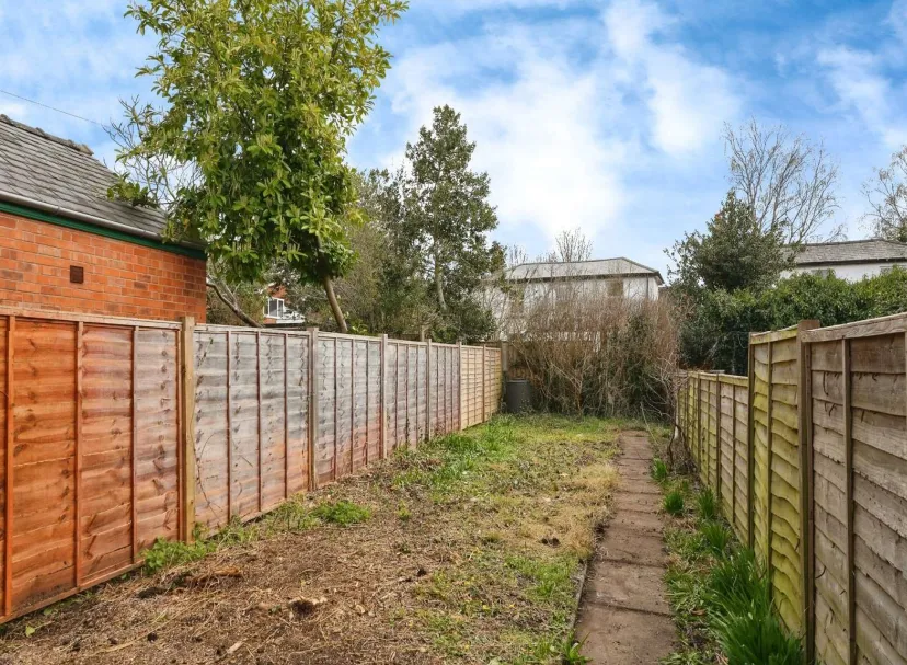 2 bed Semi-Detached