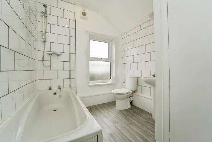 2 bed Semi-Detached
