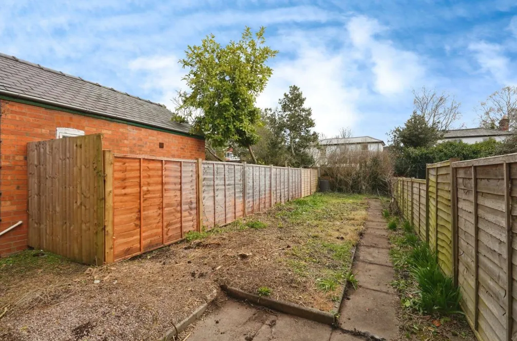 2 bed Semi-Detached