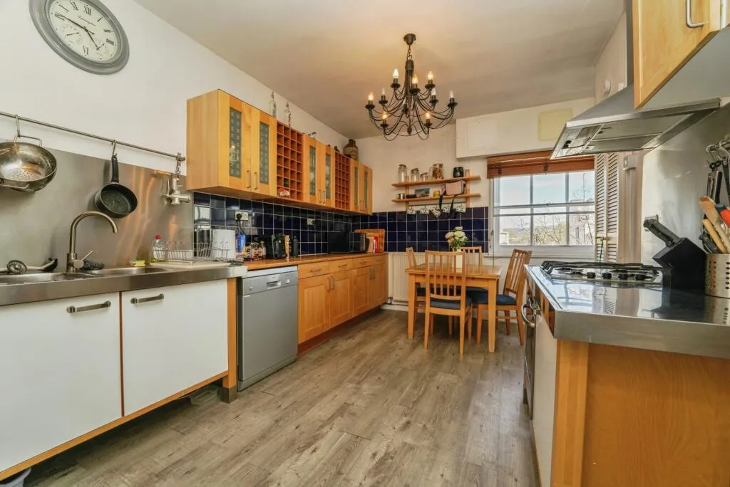 3 bed Penthouse