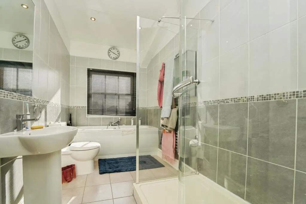 3 bed Penthouse