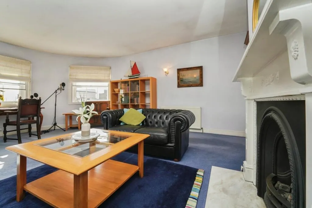 3 bed Penthouse